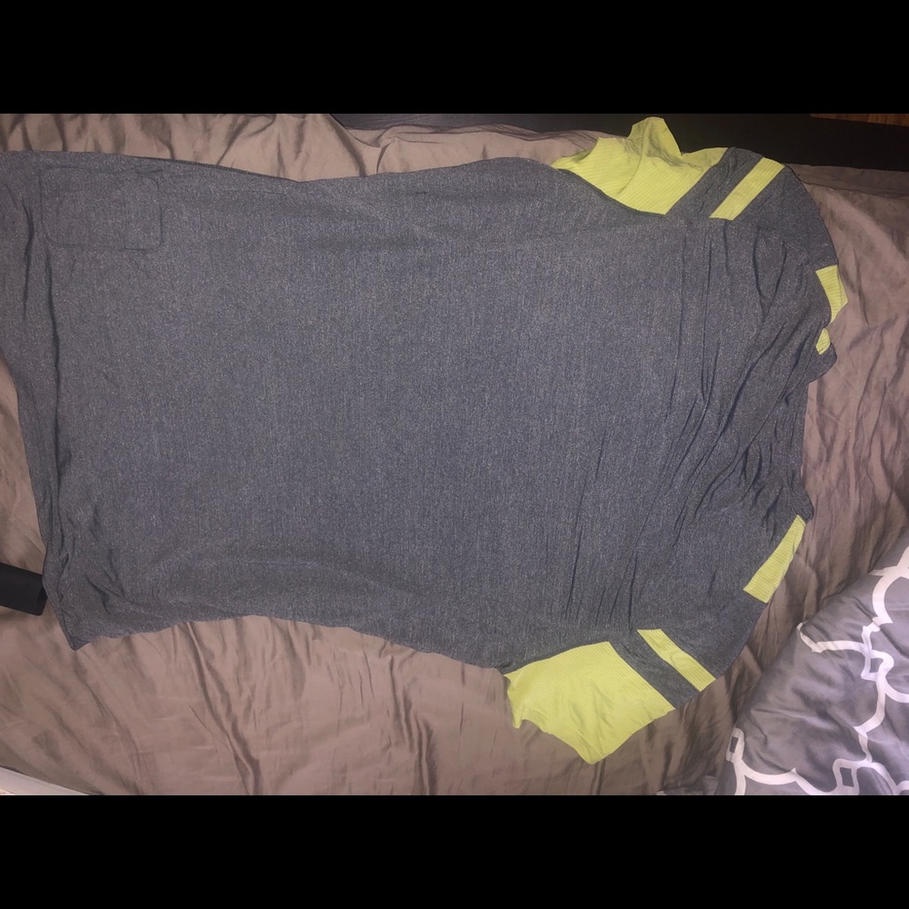 Lulu lemon shirt